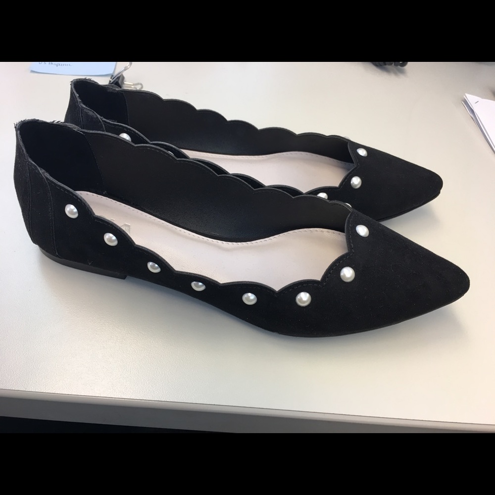 Black Mia Flats